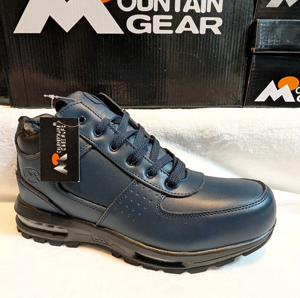 NIB. Men's MOUNTAIN GEAR WORK BOOTS D-Day LE 2. NAVY Size 12.